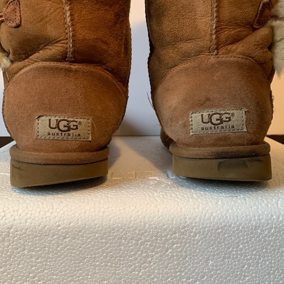UGG Bailey Button Triplet II Tall Shearling-lined Boots Chestnut Size 7 - Picture 9 of 9